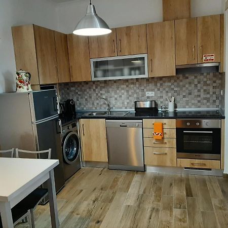 Alojamento Ferreira - Apartamento B Apartment ซังติอาโก โด กาเซ็ง ภายนอก รูปภาพ